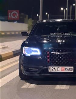 کرایسلەر 300